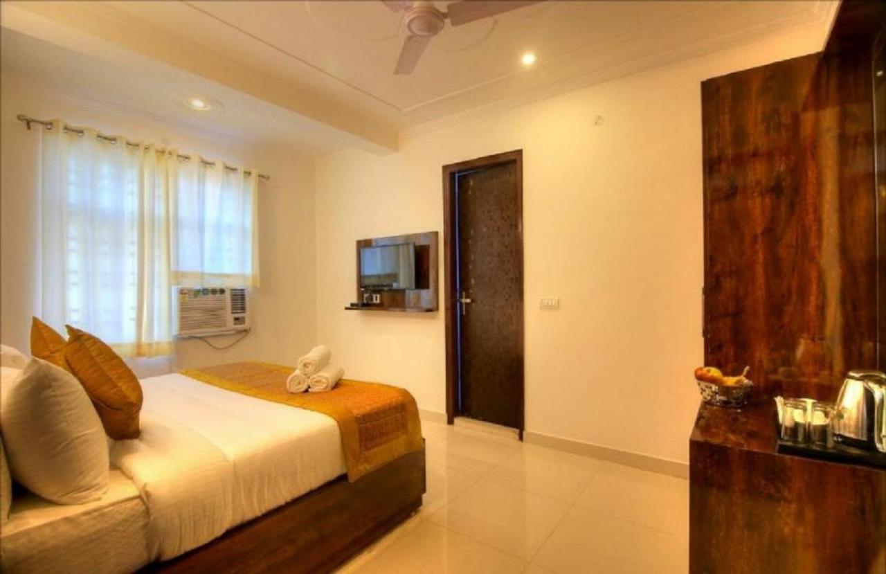 Hotel Ark Avalon- Delhi International Airport Neu-Delhi Exterior foto